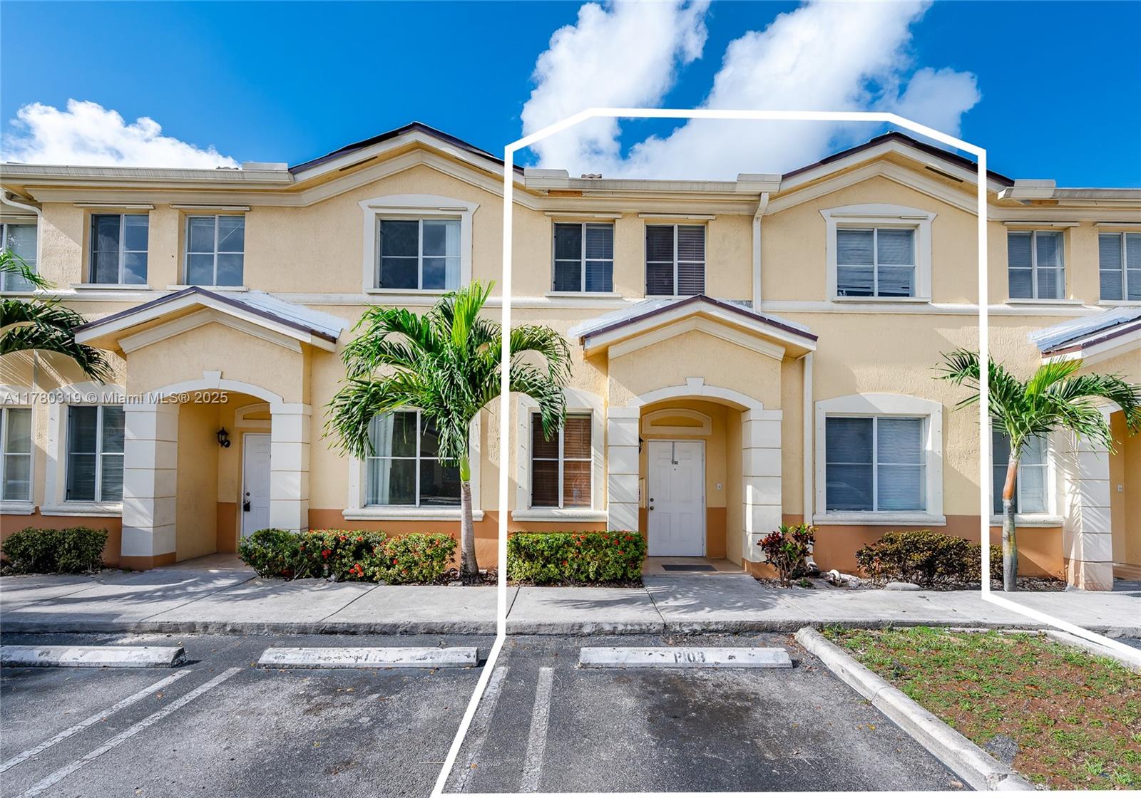 Property for Sale at 6940 Nw 177th St 103, Hialeah, Miami-Dade County, Florida - Bedrooms: 4 
Bathrooms: 3  - $420,900