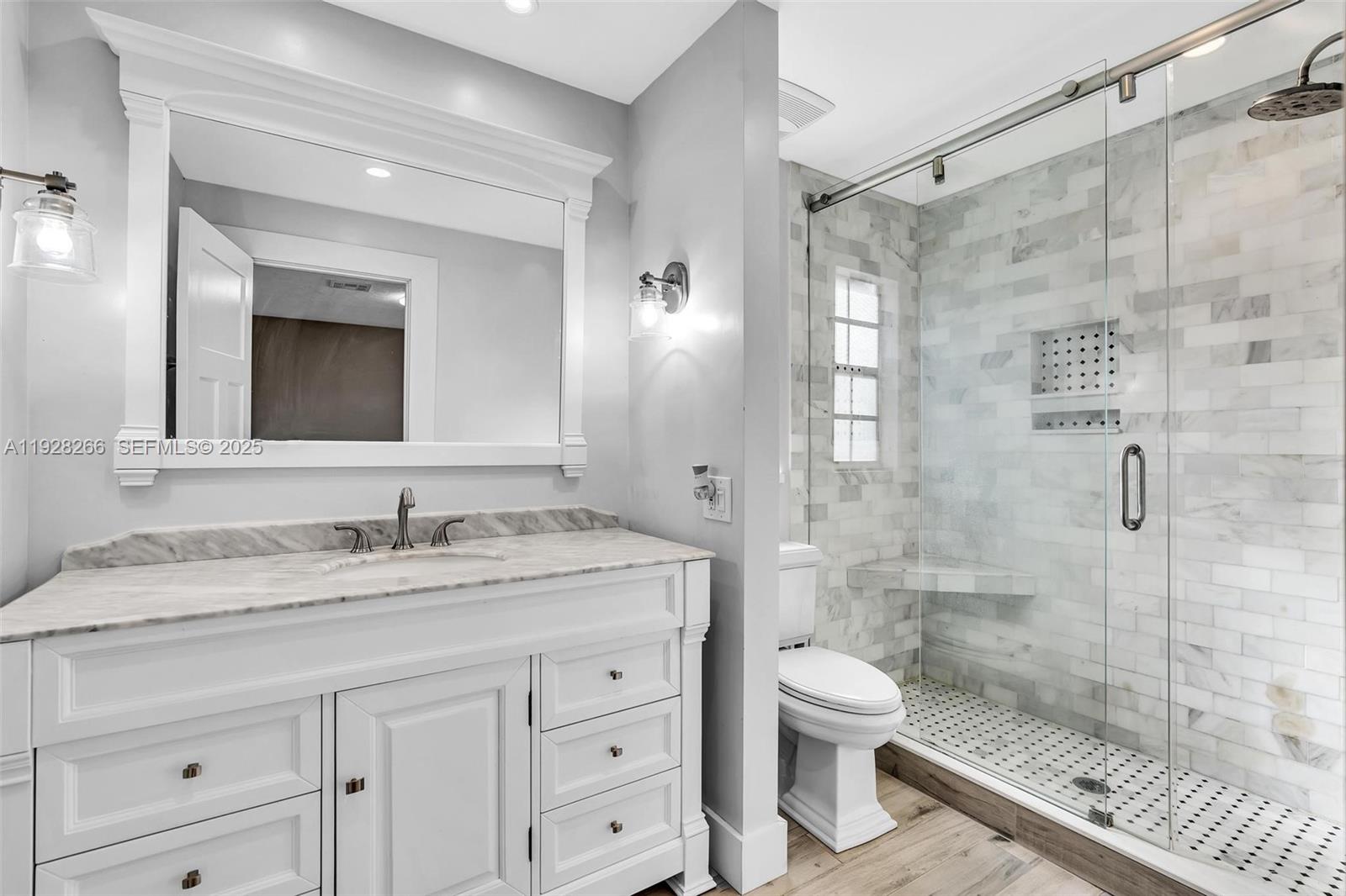 LOXAHATCHEE GROVES IN - Residential