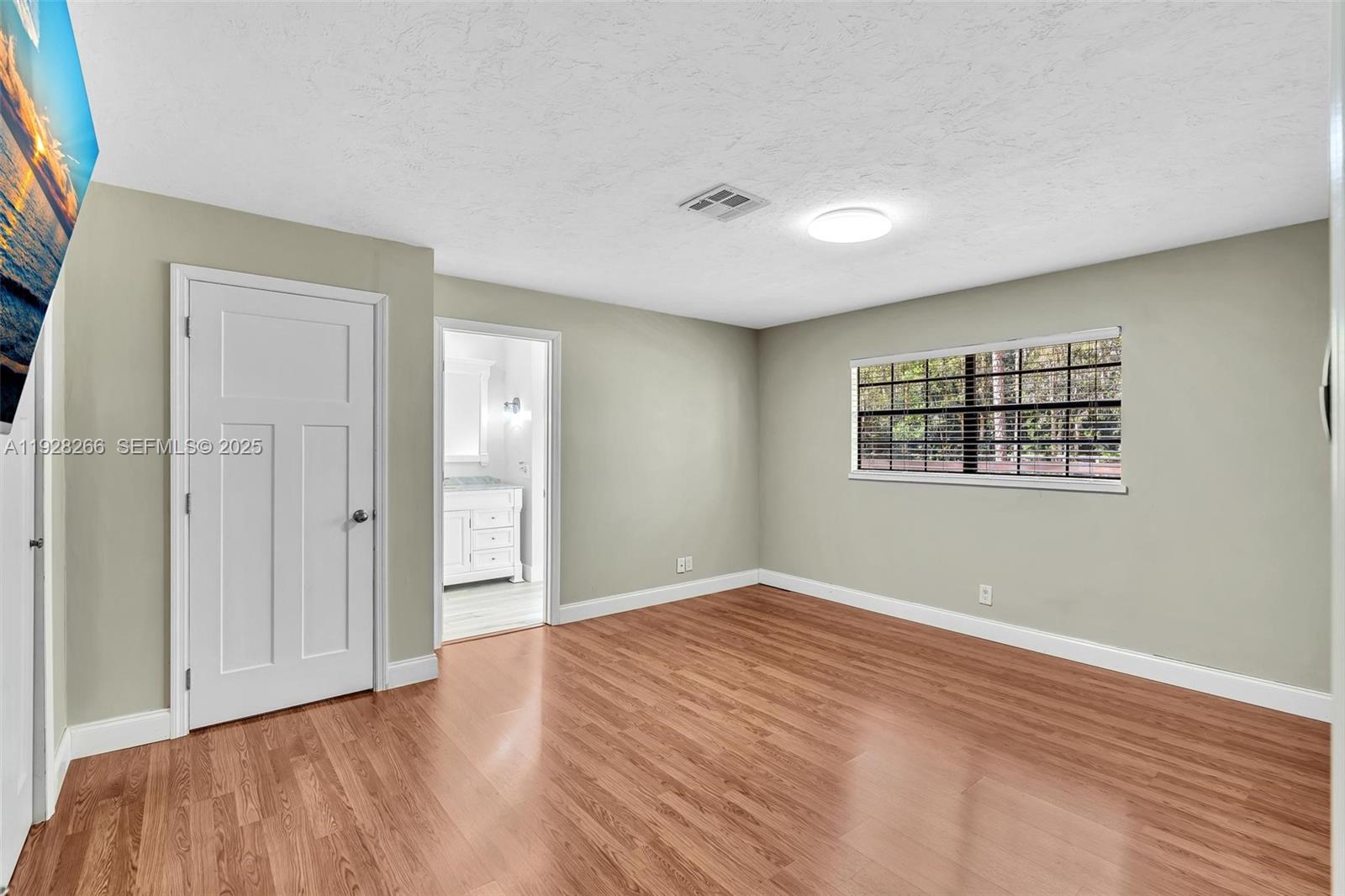 LOXAHATCHEE GROVES IN - Residential