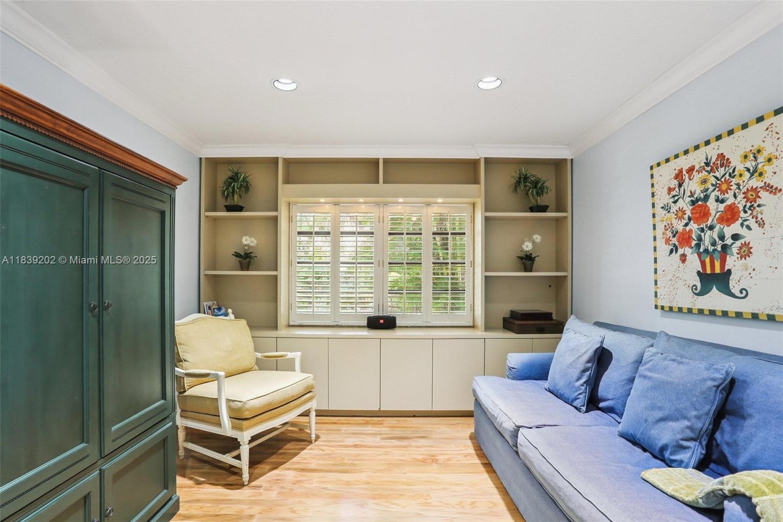 THOUSAND PINES - Residential