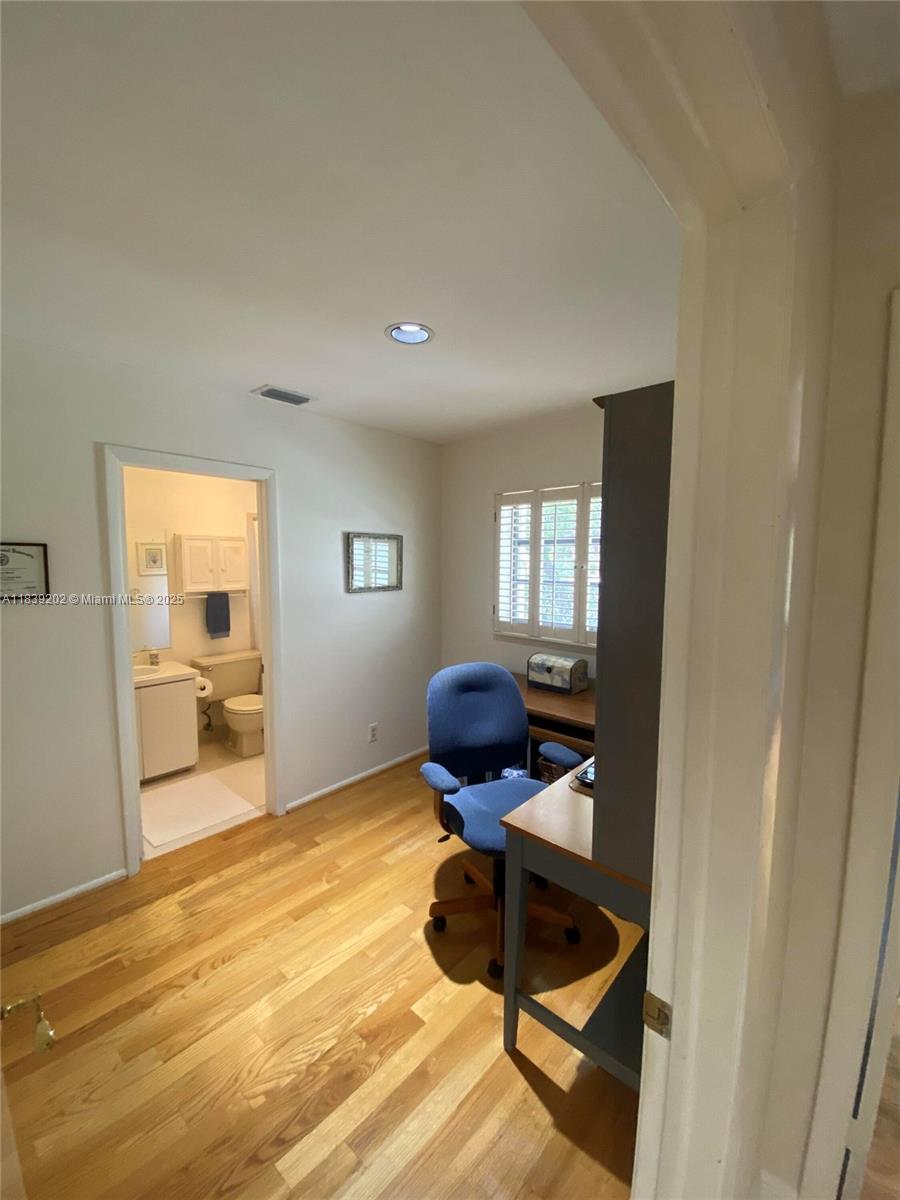 THOUSAND PINES - Residential