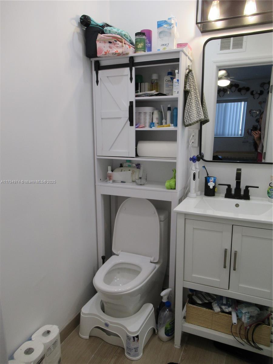 JILL-ANN HOMES - Residential