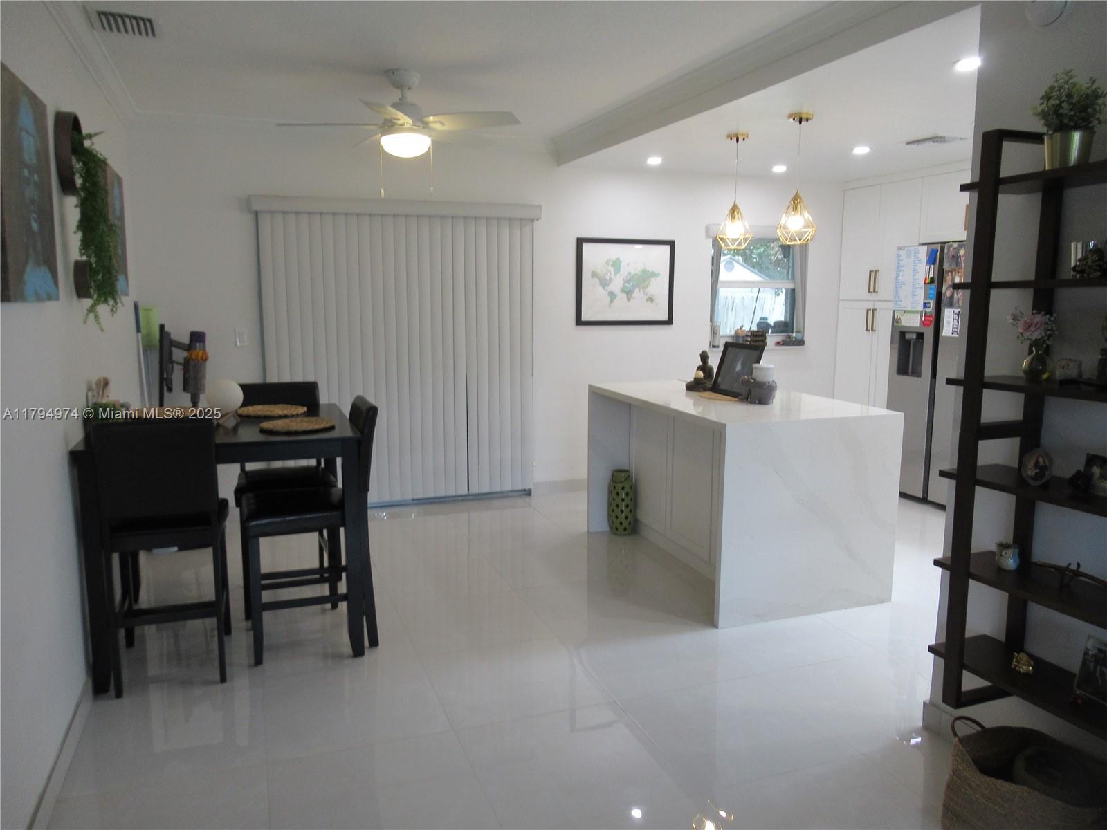 JILL-ANN HOMES - Residential