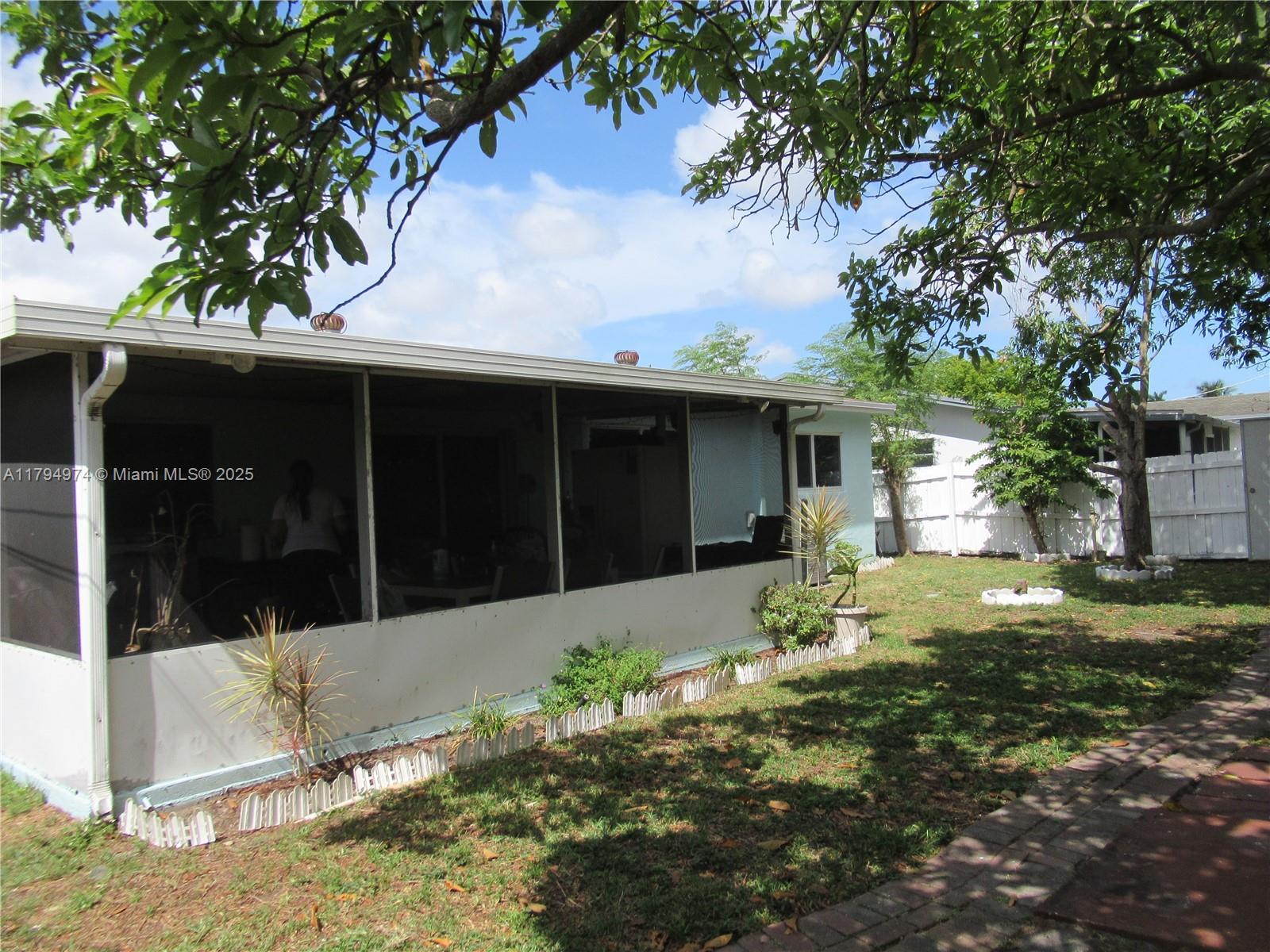 JILL-ANN HOMES - Residential