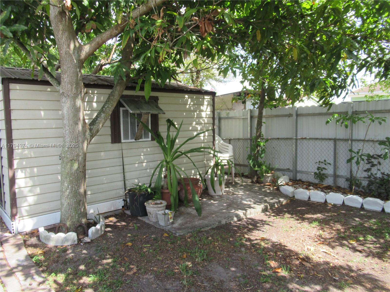 JILL-ANN HOMES - Residential