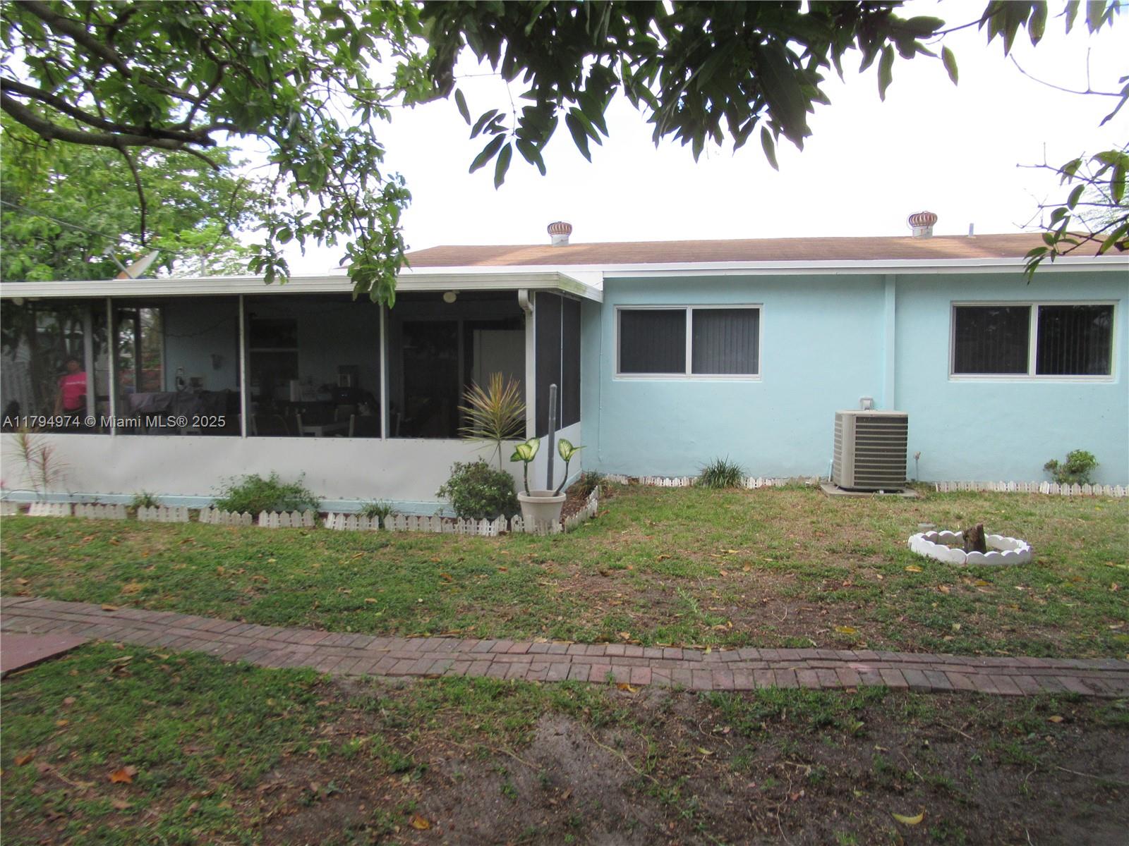 JILL-ANN HOMES - Residential