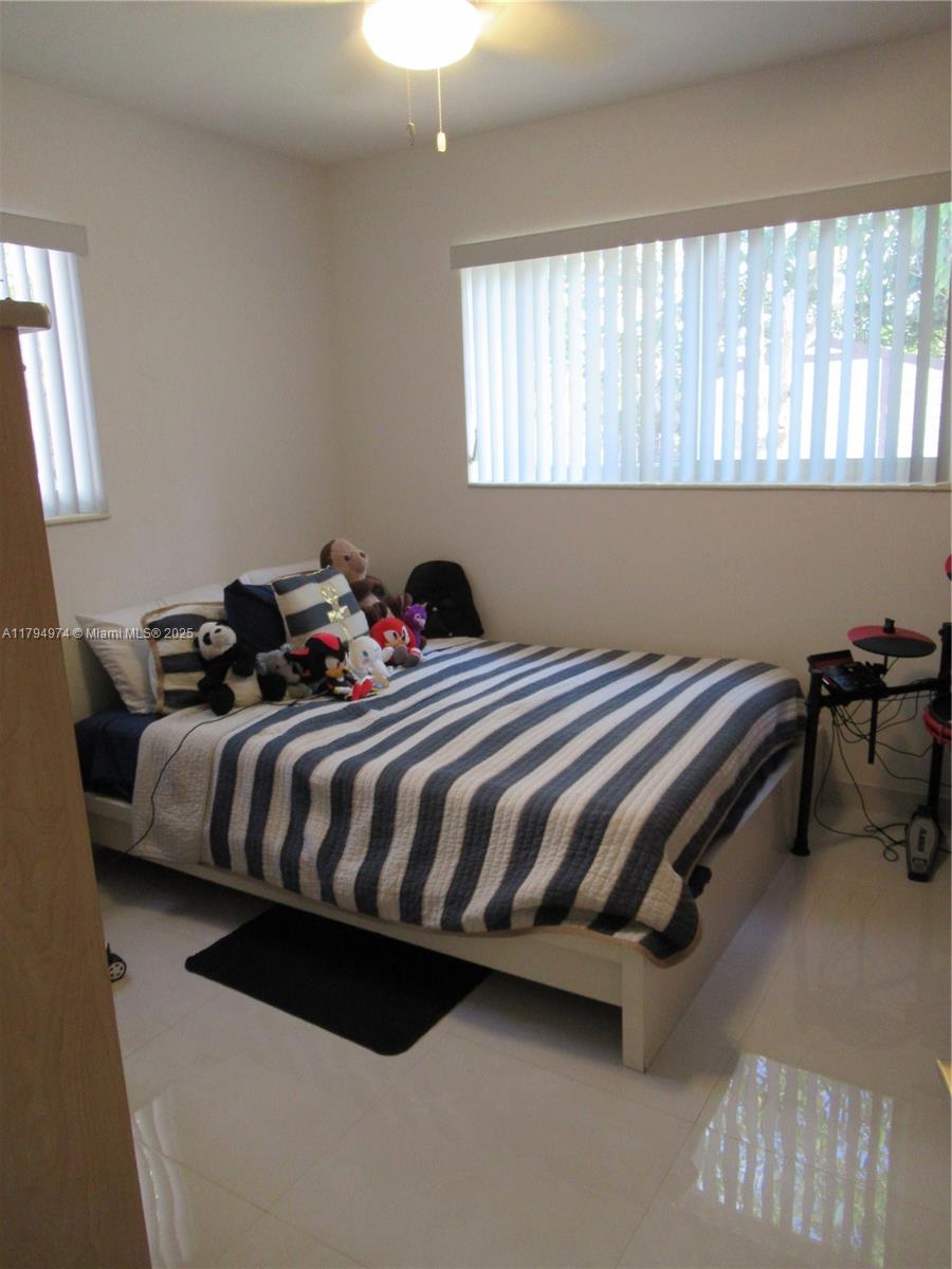 JILL-ANN HOMES - Residential