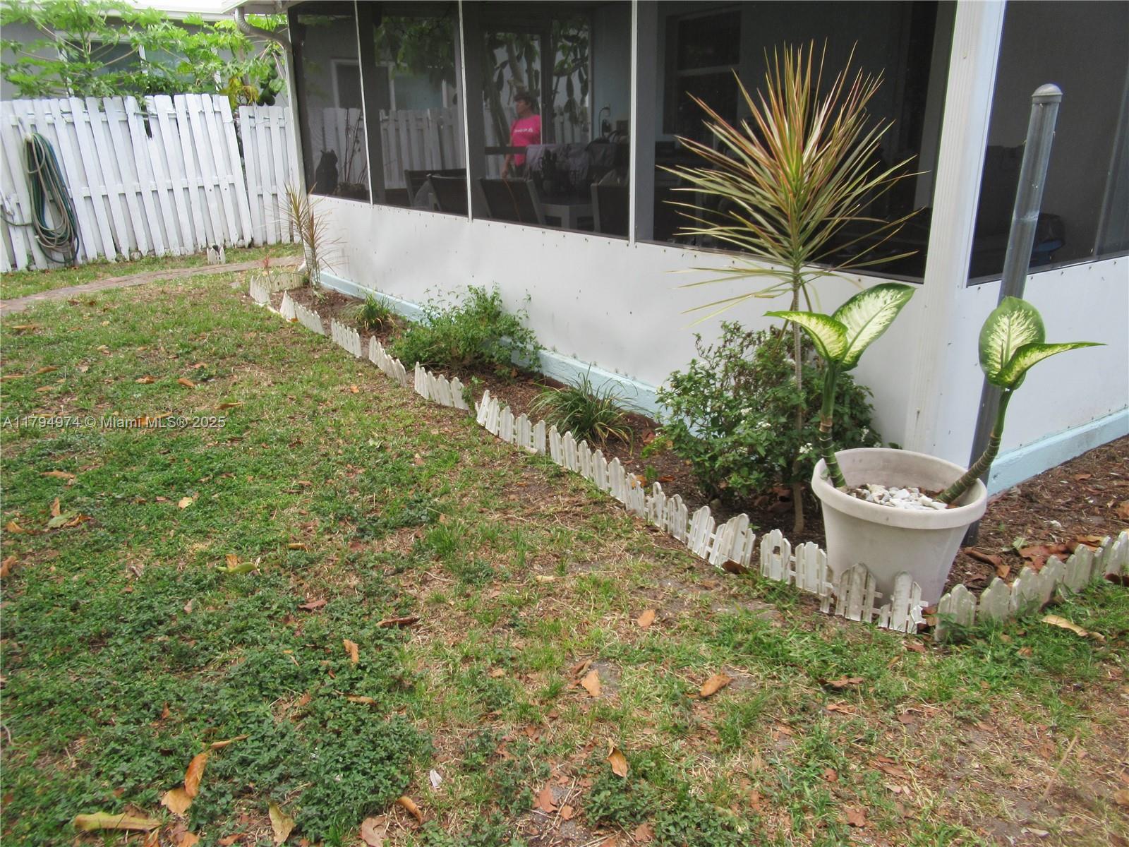 JILL-ANN HOMES - Residential