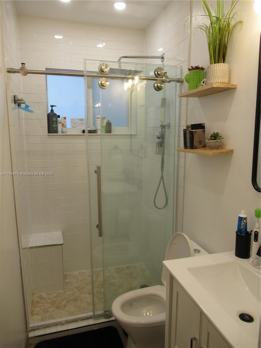 JILL-ANN HOMES - Residential