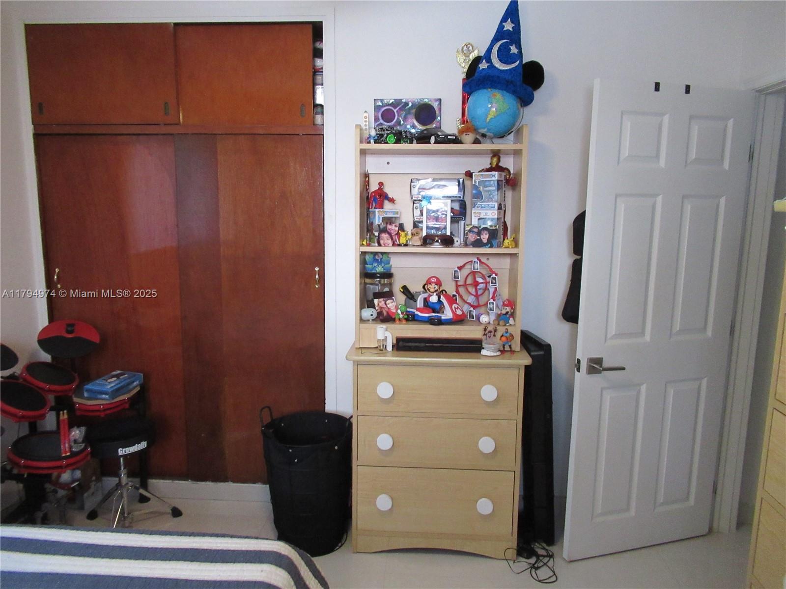 JILL-ANN HOMES - Residential
