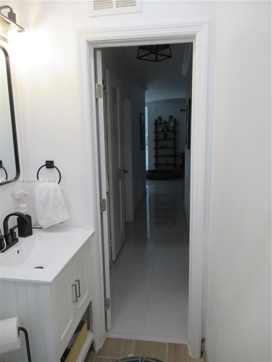 JILL-ANN HOMES - Residential