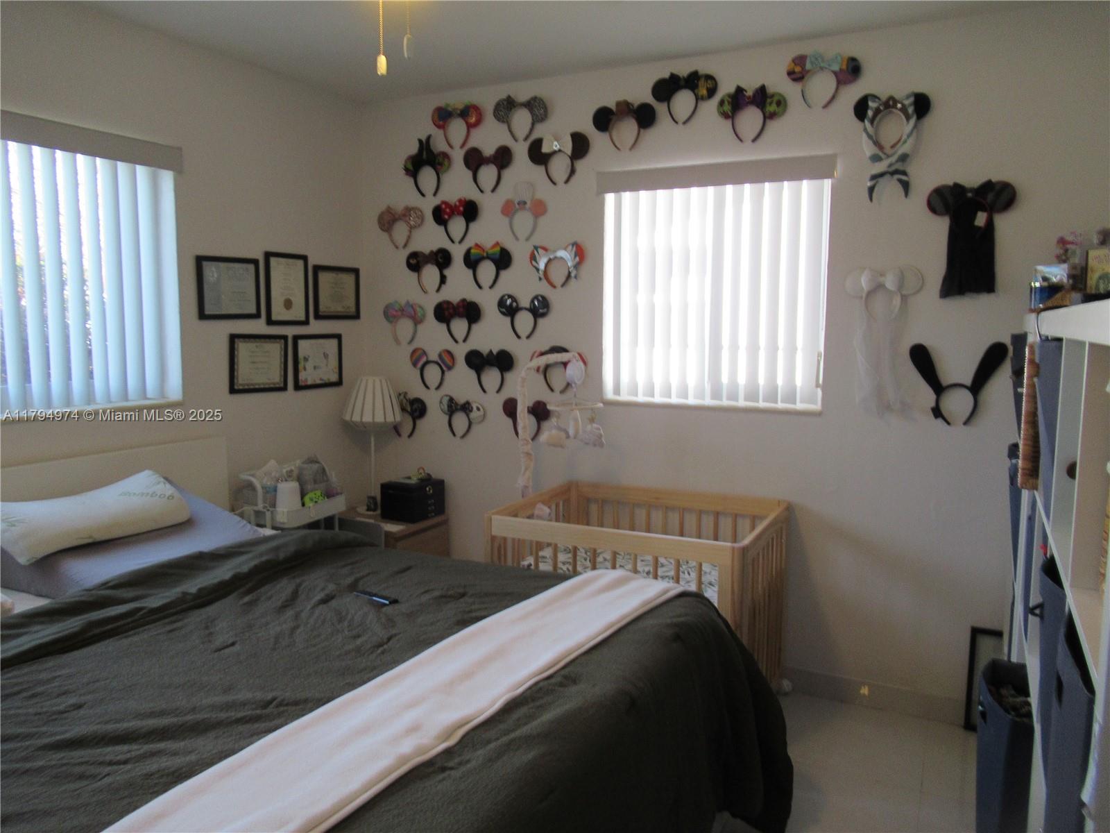 JILL-ANN HOMES - Residential