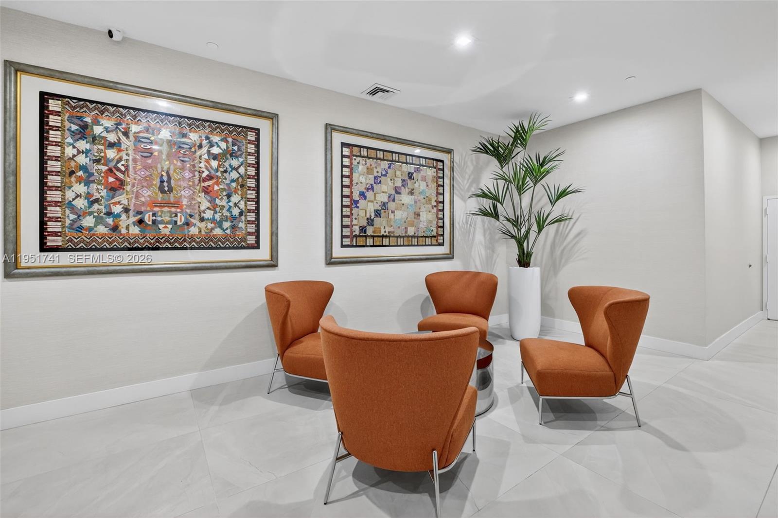 HARBORSIDE AT THE WATERWA - Residential