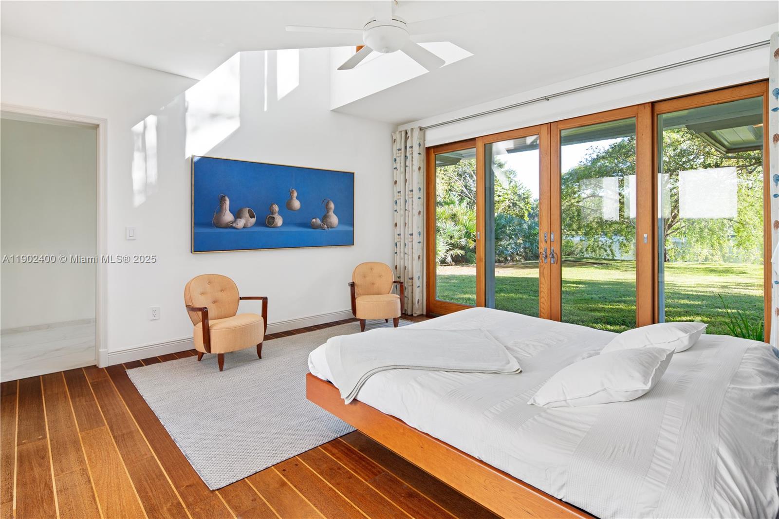 NATHALIE & CAROLINE SUB - Residential