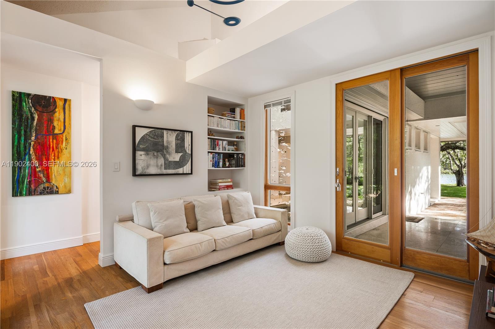 NATHALIE & CAROLINE SUB - Residential