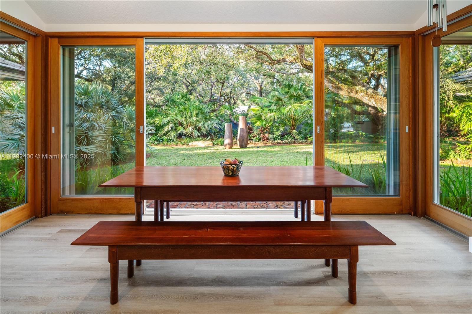 NATHALIE & CAROLINE SUB - Residential