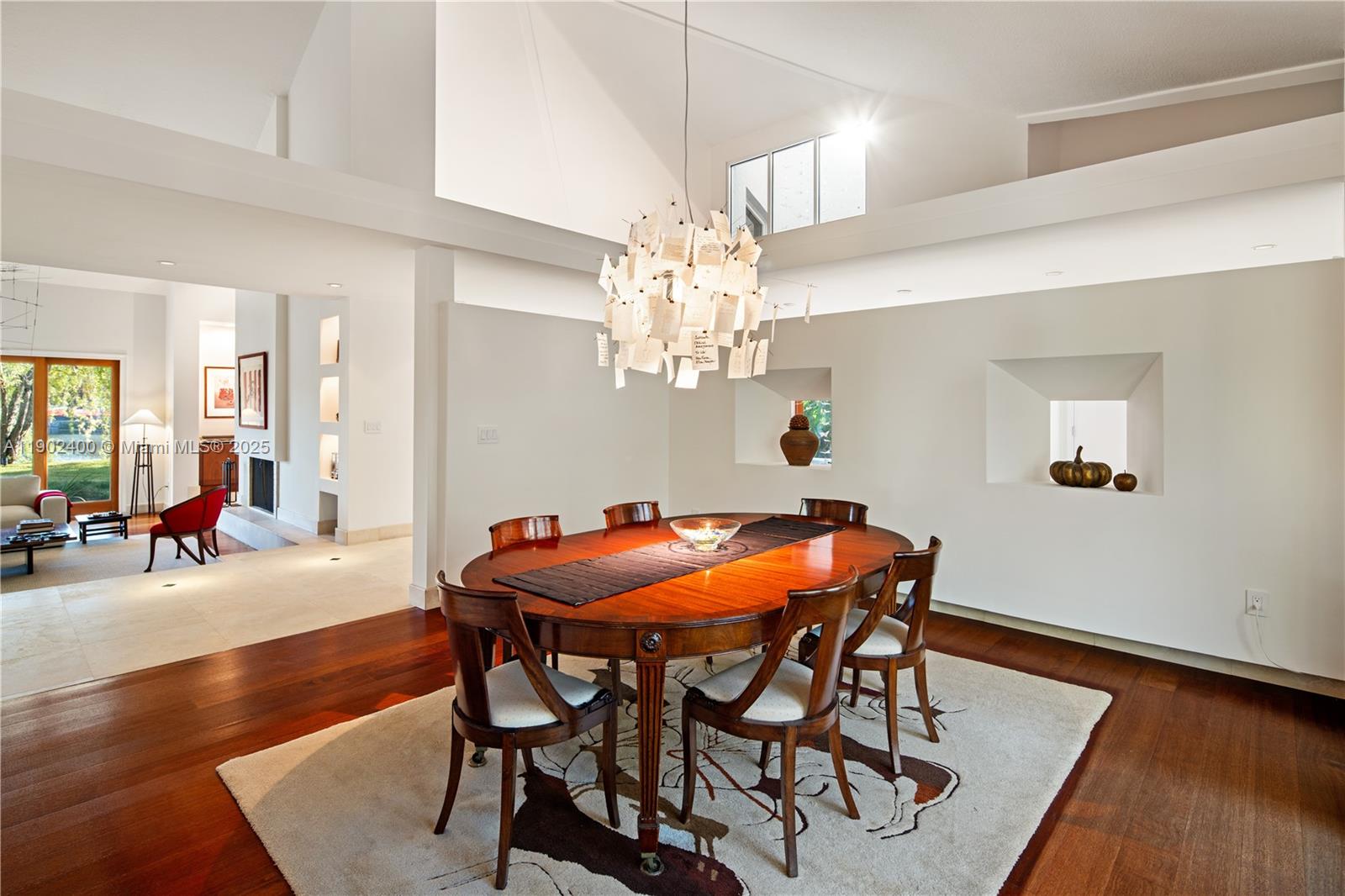 NATHALIE & CAROLINE SUB - Residential