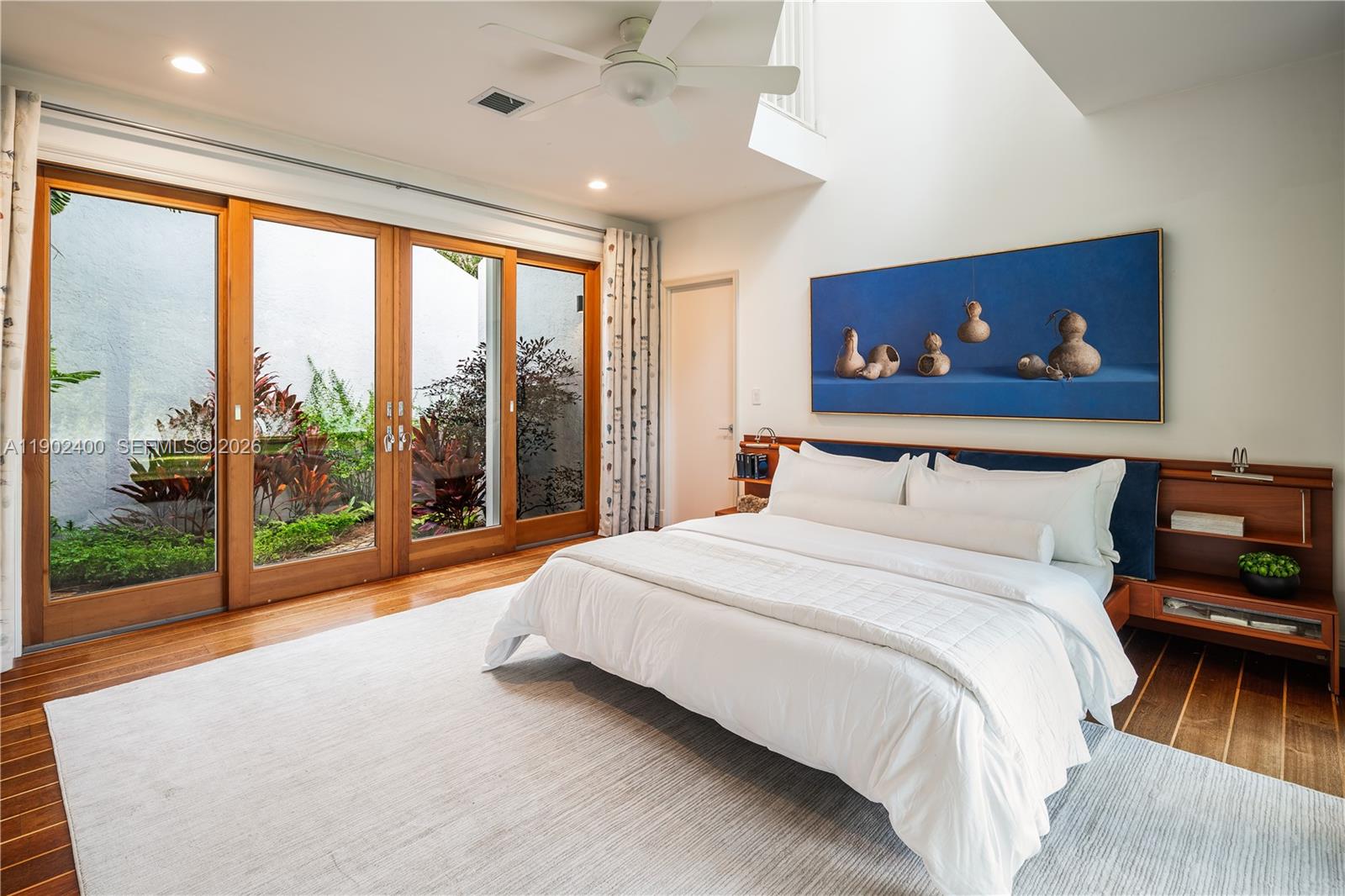 NATHALIE & CAROLINE SUB - Residential