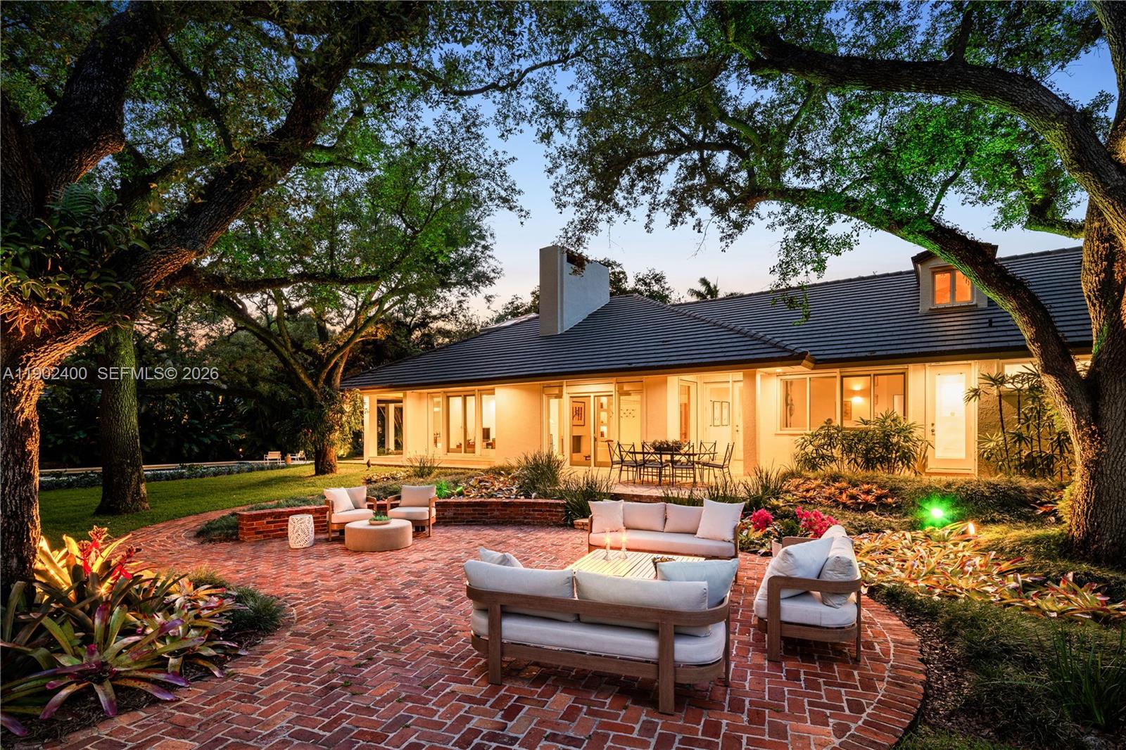 NATHALIE & CAROLINE SUB - Residential