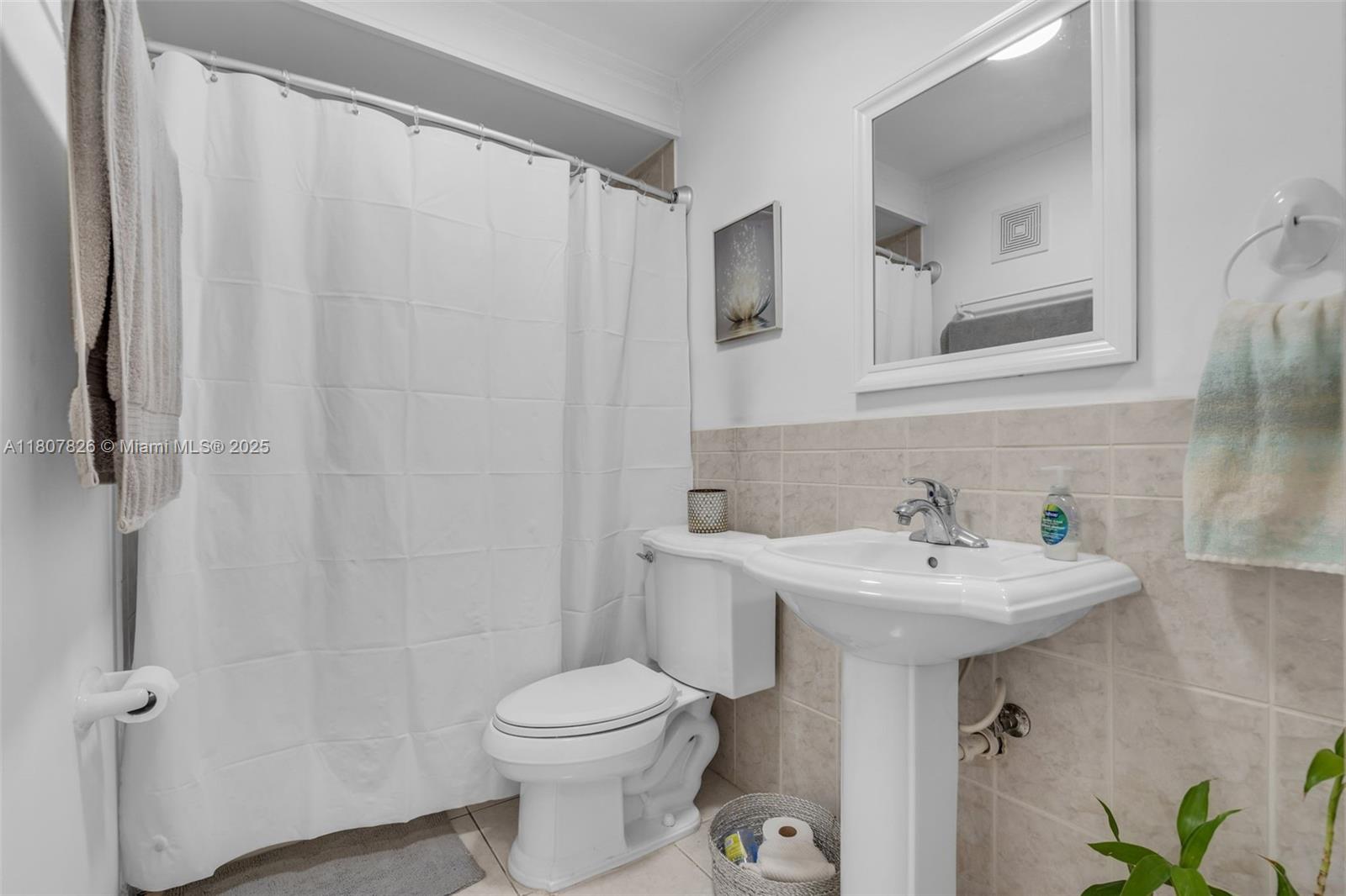 ROYALE GREEN TOWNHOUSE SE - Residential