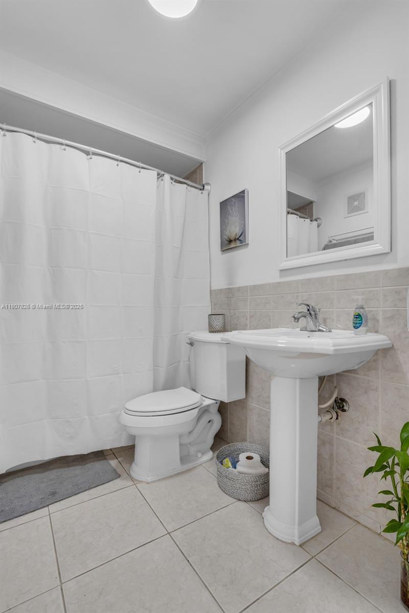 ROYALE GREEN TOWNHOUSE SE - Residential