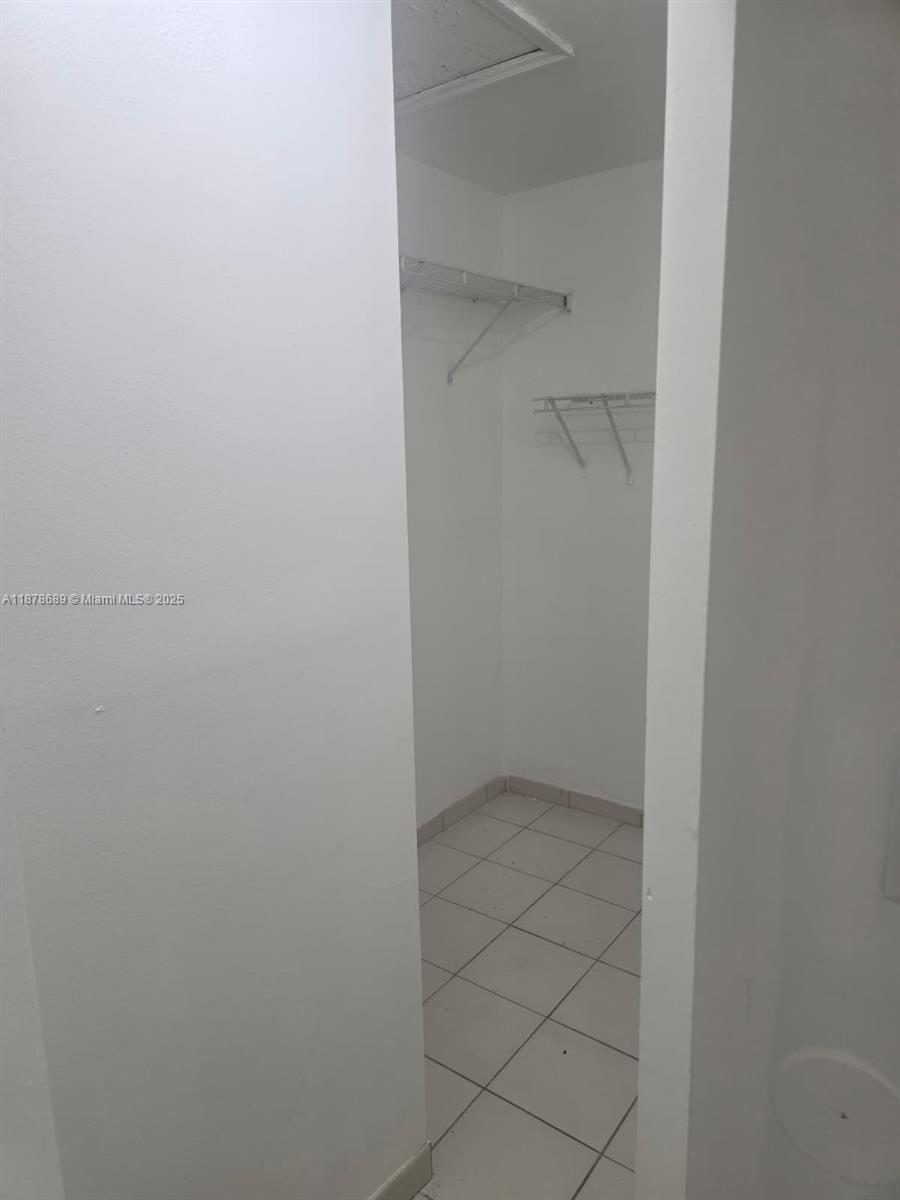 SAGA BAY TOWNHOMES 1ST ADD - Residential