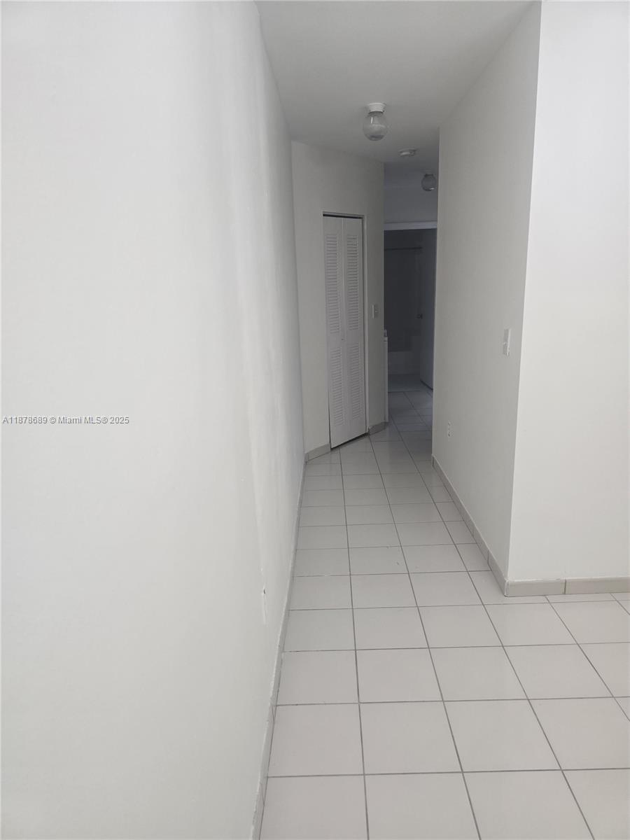 SAGA BAY TOWNHOMES 1ST ADD - Residential