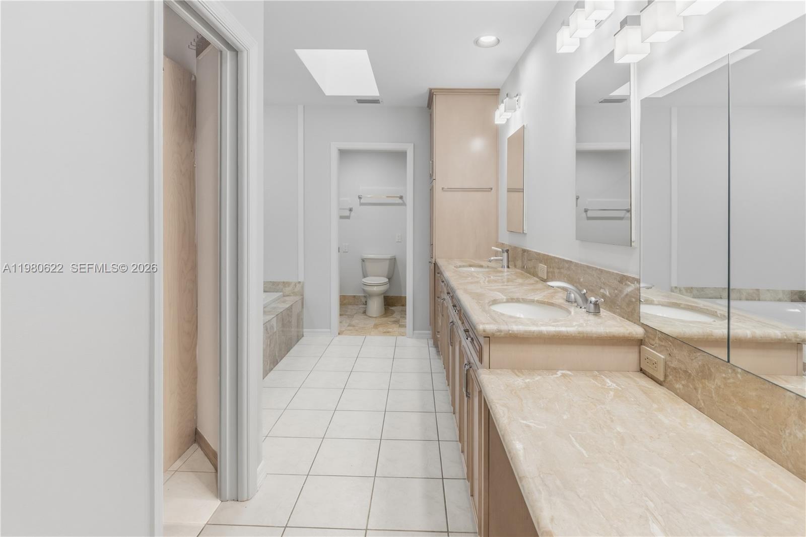 ARABESQUE - Residential Lease