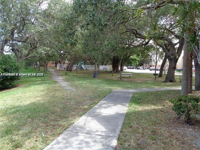 LAKEWOOD AT EMERALD HILLS - Residential Lease