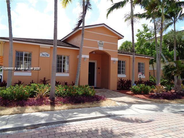 LAKEWOOD AT EMERALD HILLS - Residential Lease