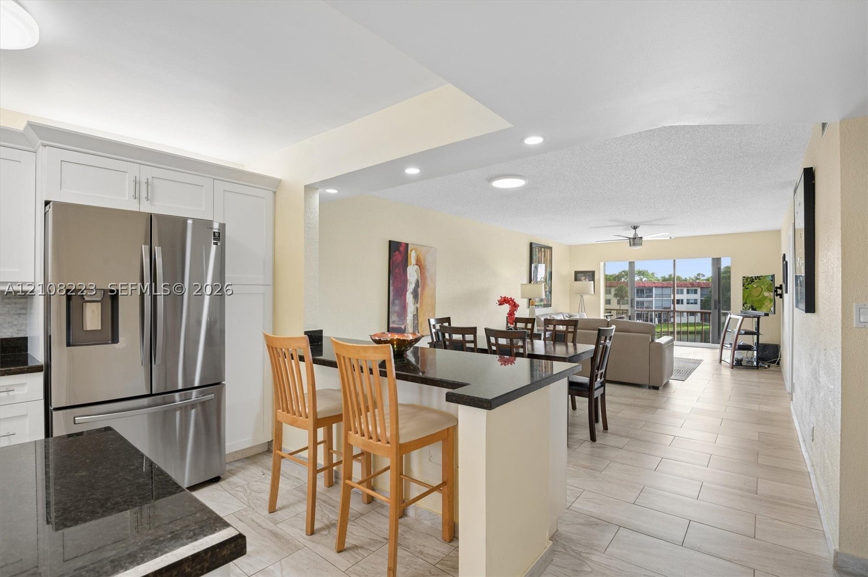 311 S Hollybrook Dr 309