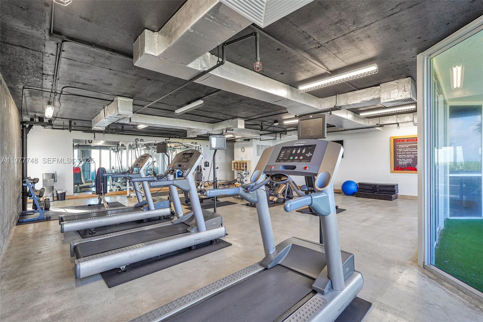 OCEANIA III CONDO - Residential