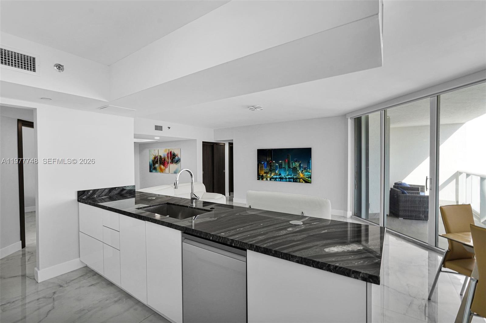 OCEANIA III CONDO - Residential