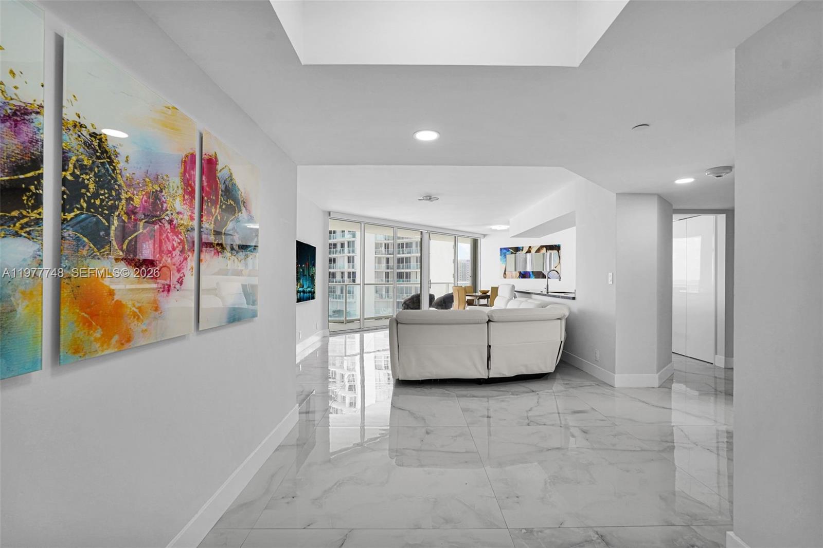 OCEANIA III CONDO - Residential