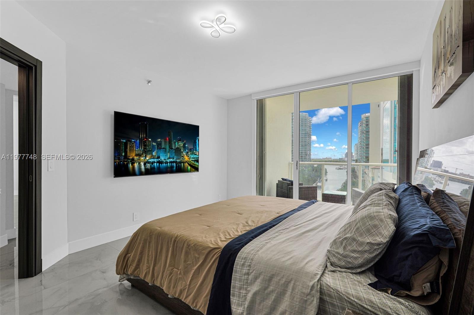 OCEANIA III CONDO - Residential