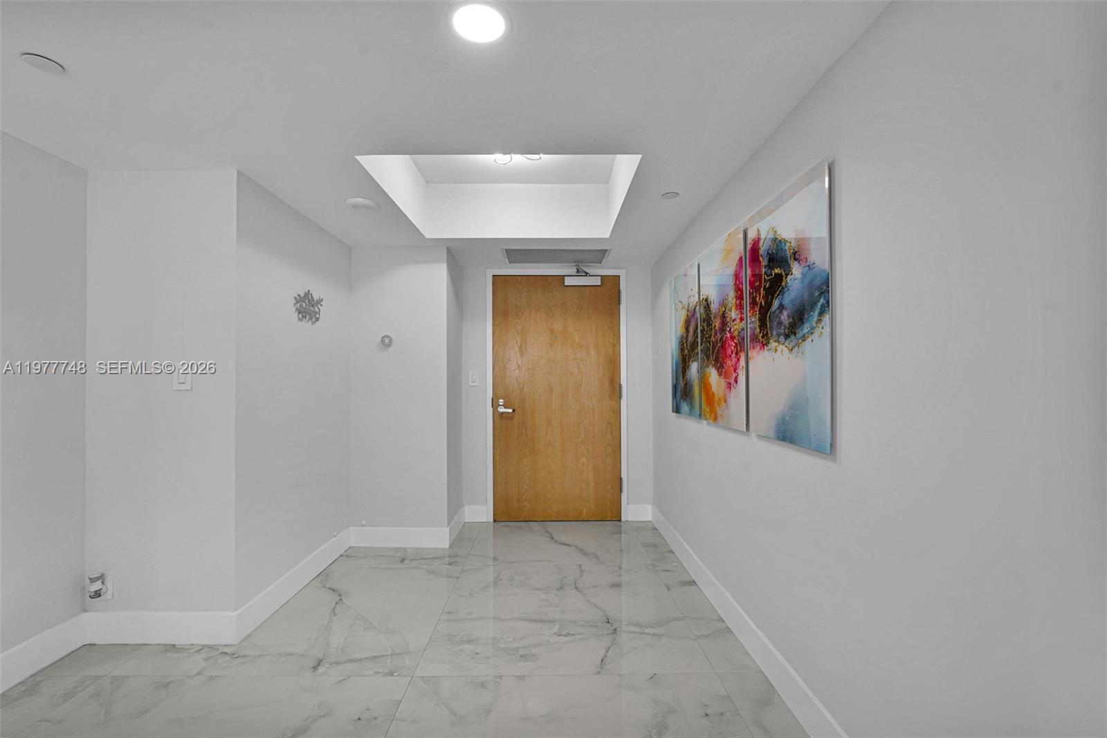 OCEANIA III CONDO - Residential