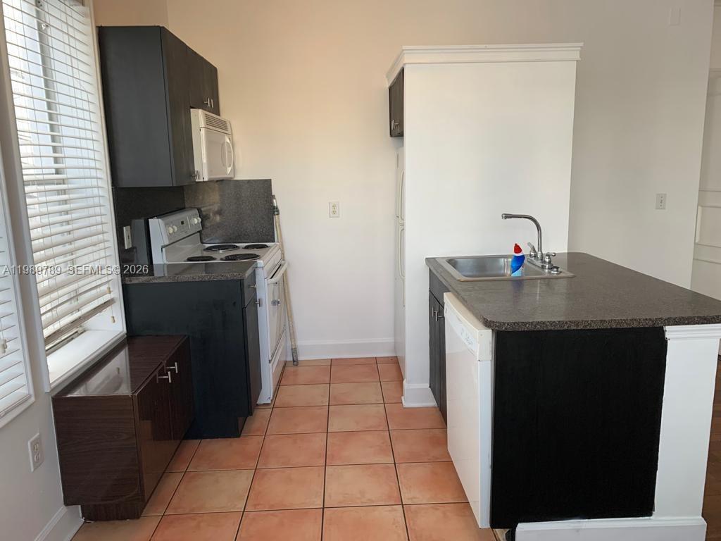 PENN PLAZA CONDO - Residential