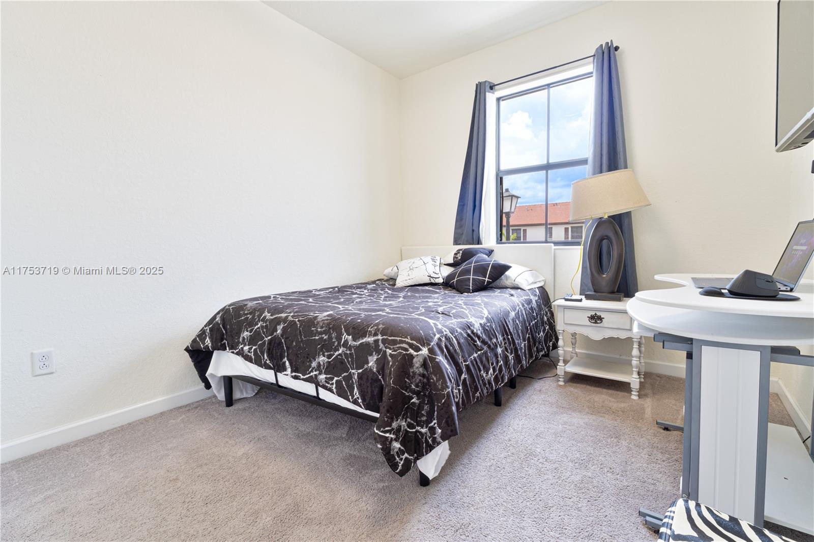 AQUABELLA SECTION TWO - Residential