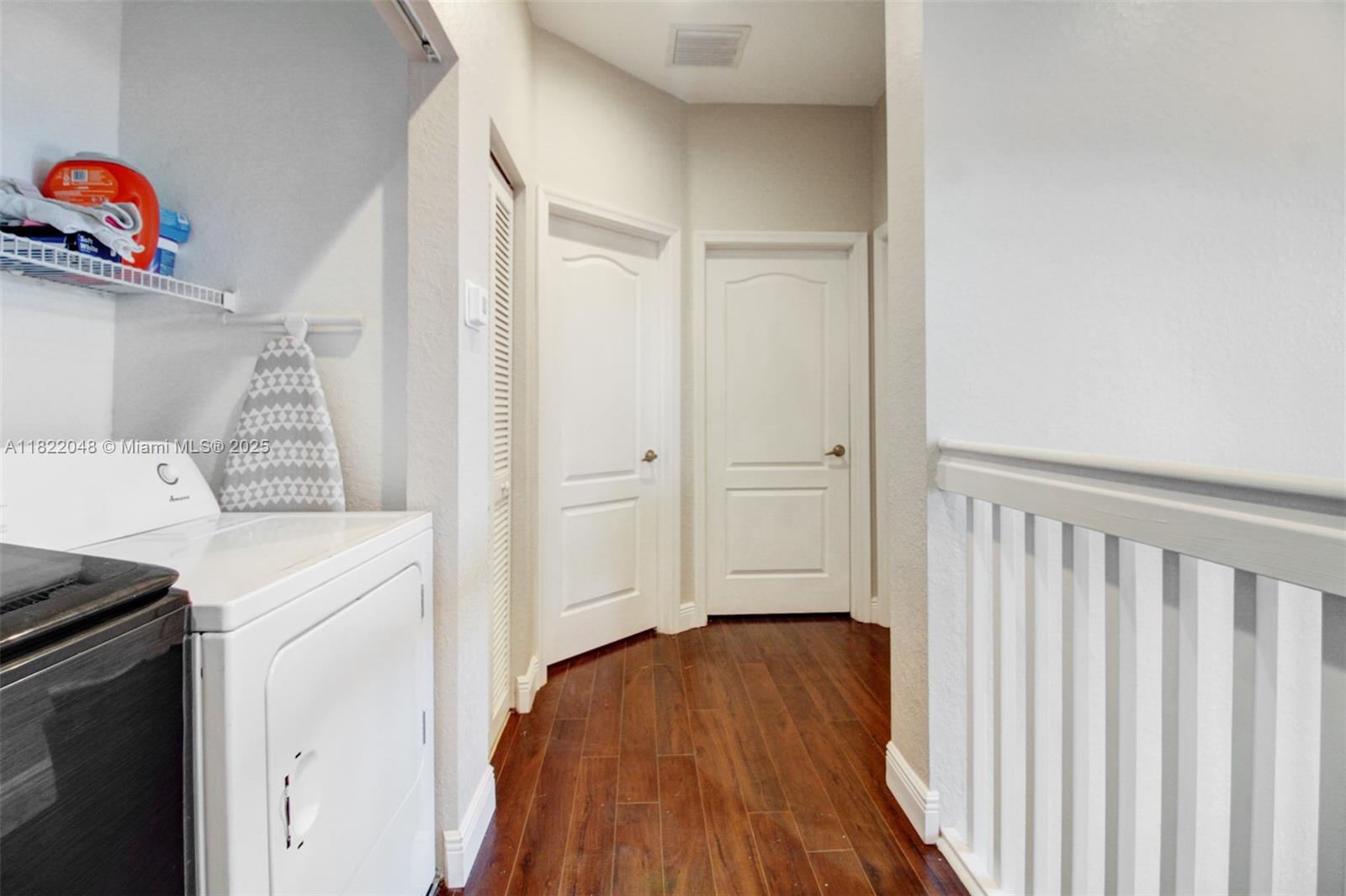 PORTOFINO BAY - Residential