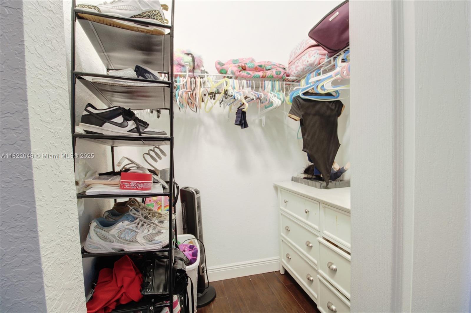 PORTOFINO BAY - Residential