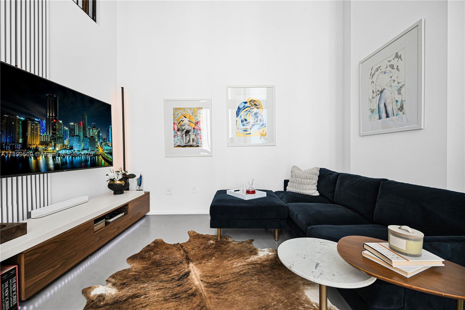 MET 1 CONDO - Residential Lease