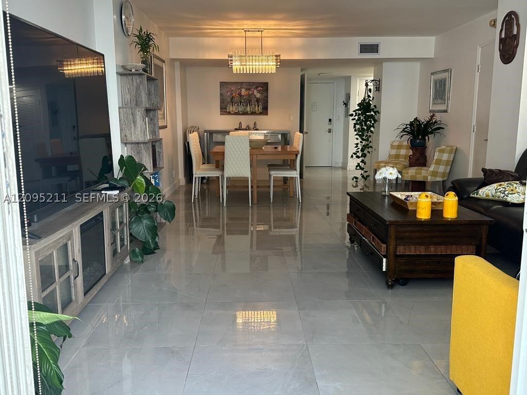 1904 S Ocean Dr 1901