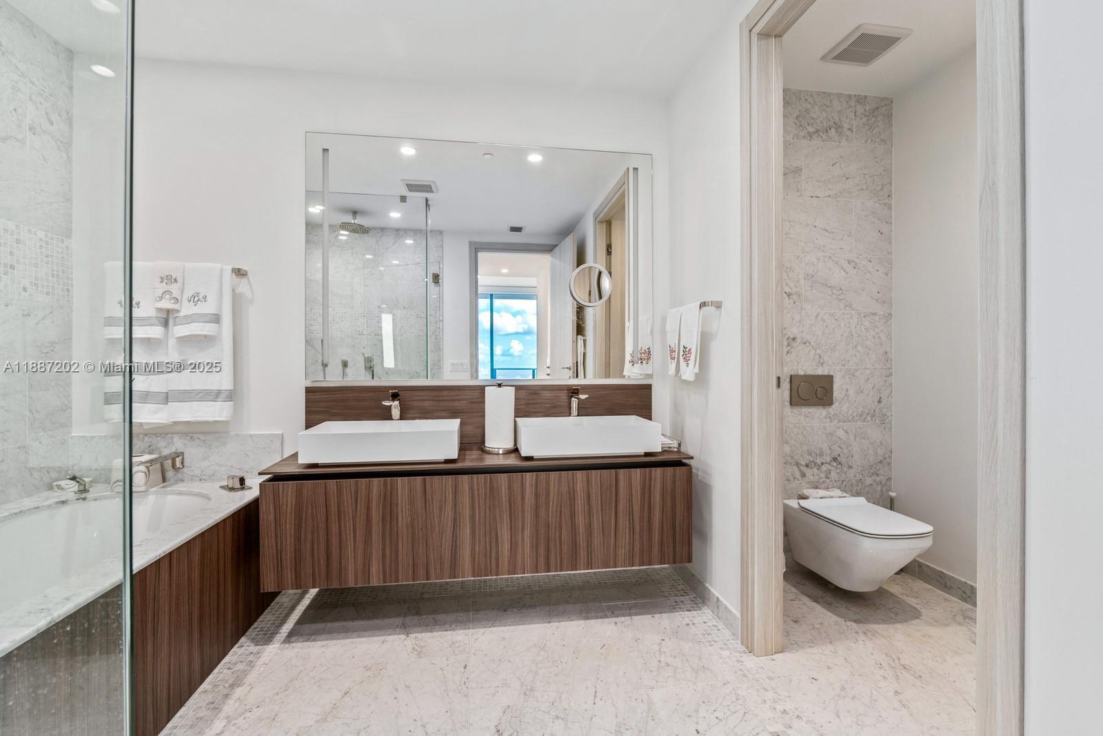 BRICKELL FLATIRON CONDO - Residential Lease