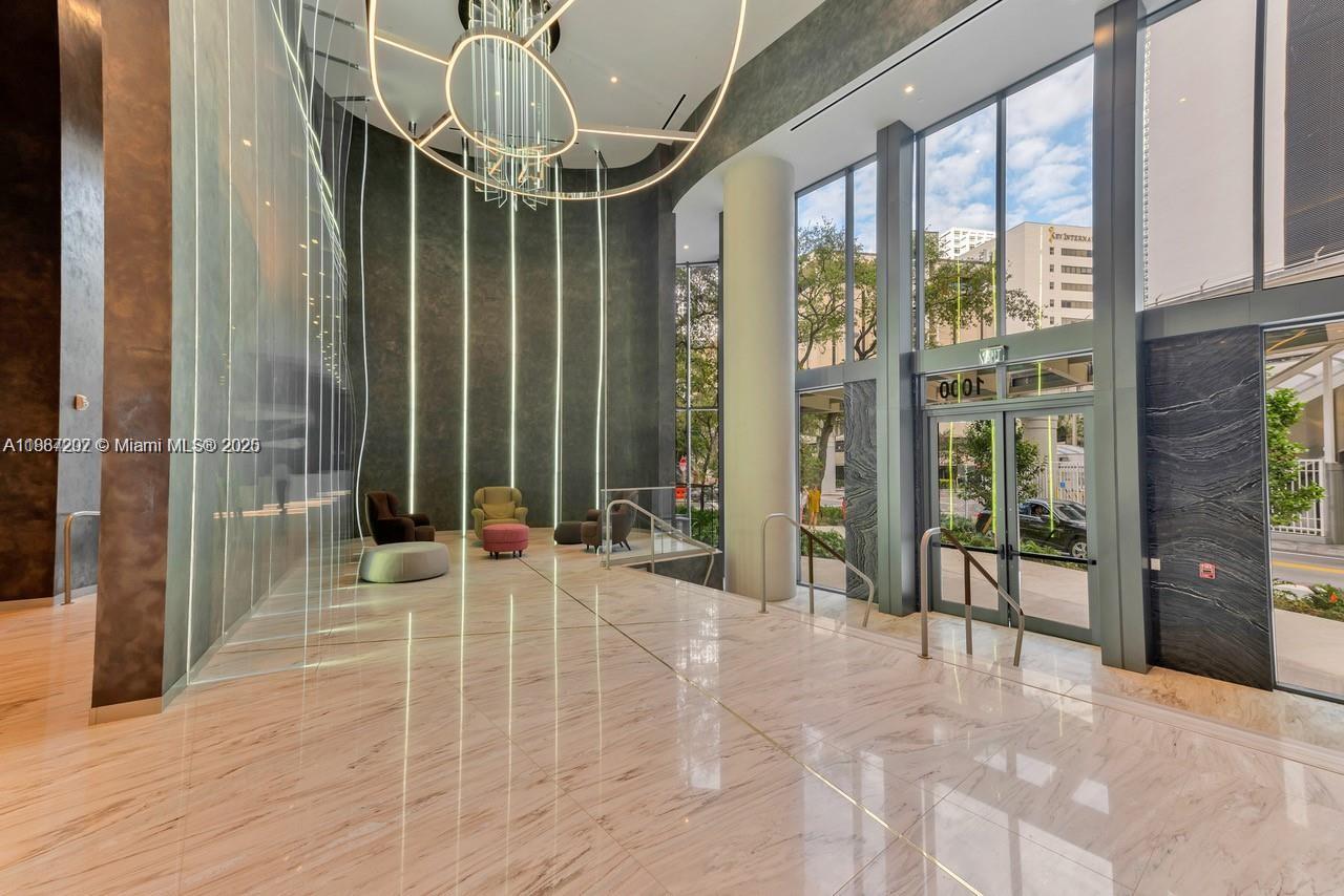 BRICKELL FLATIRON CONDO - Residential Lease