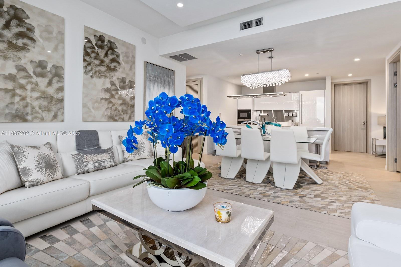 1000 Brickell Plz PH6006