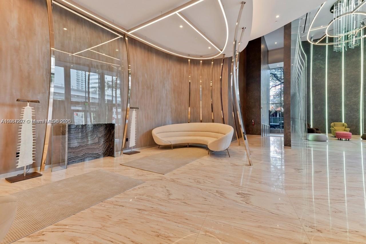 BRICKELL FLATIRON CONDO - Residential Lease