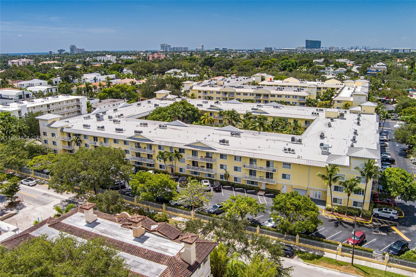 PINE CREST VILLAGE II AT - Residential