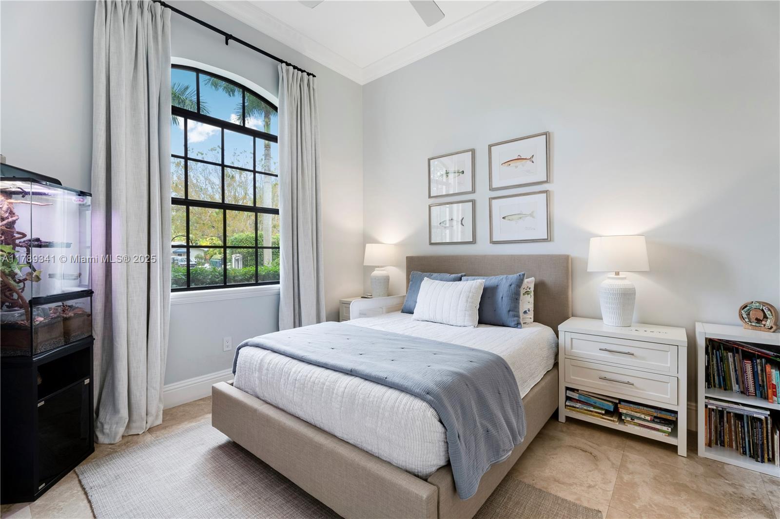 OAK RIDGE FALLS 2ND ADDN - Residential