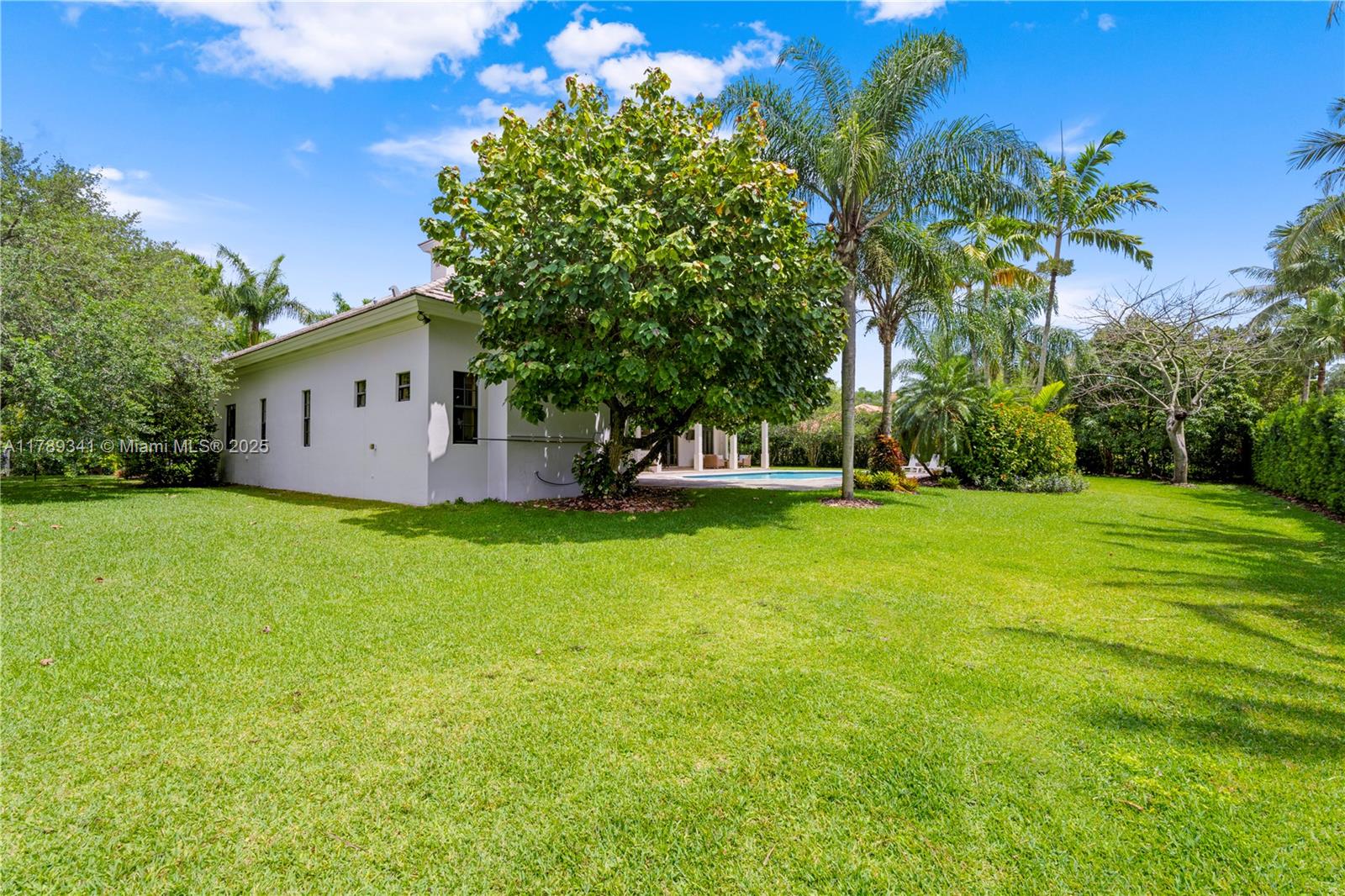 OAK RIDGE FALLS 2ND ADDN - Residential