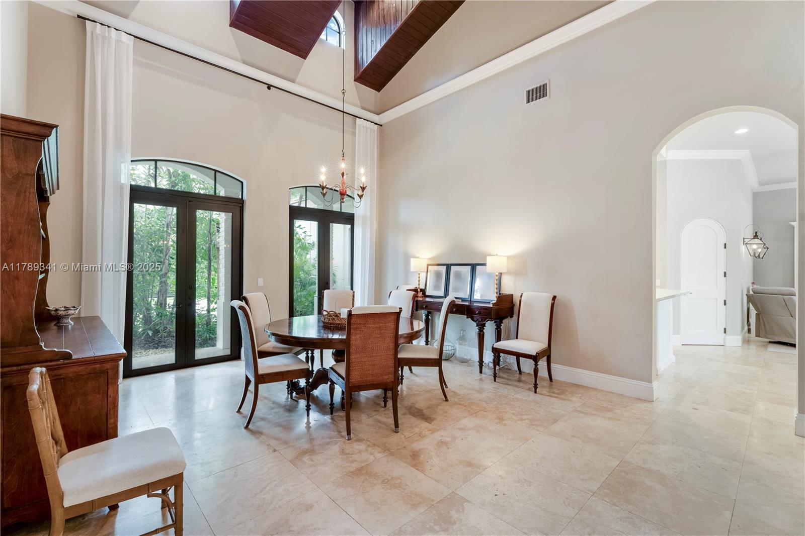 OAK RIDGE FALLS 2ND ADDN - Residential